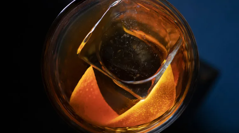 Awesome Rusty Nail: The 2-Ingredient Cocktail